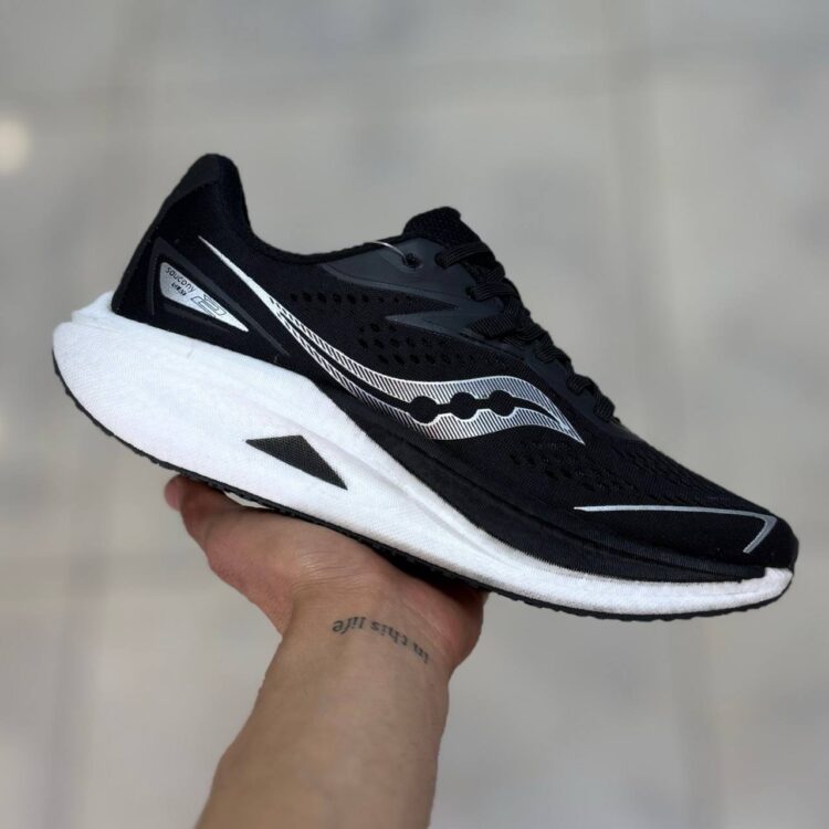 Saucony SLAY 2  مشکی سفید (1569)