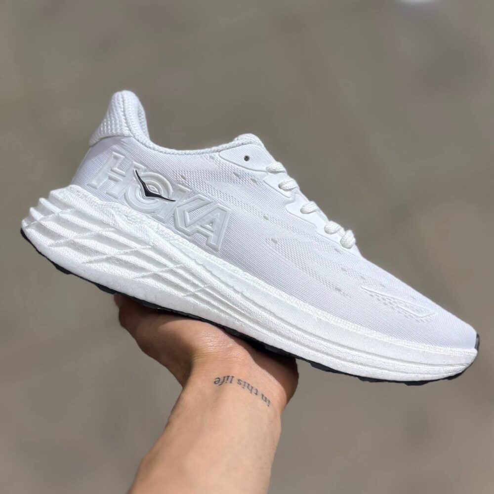 هوکا اولترا  سفید (1576)