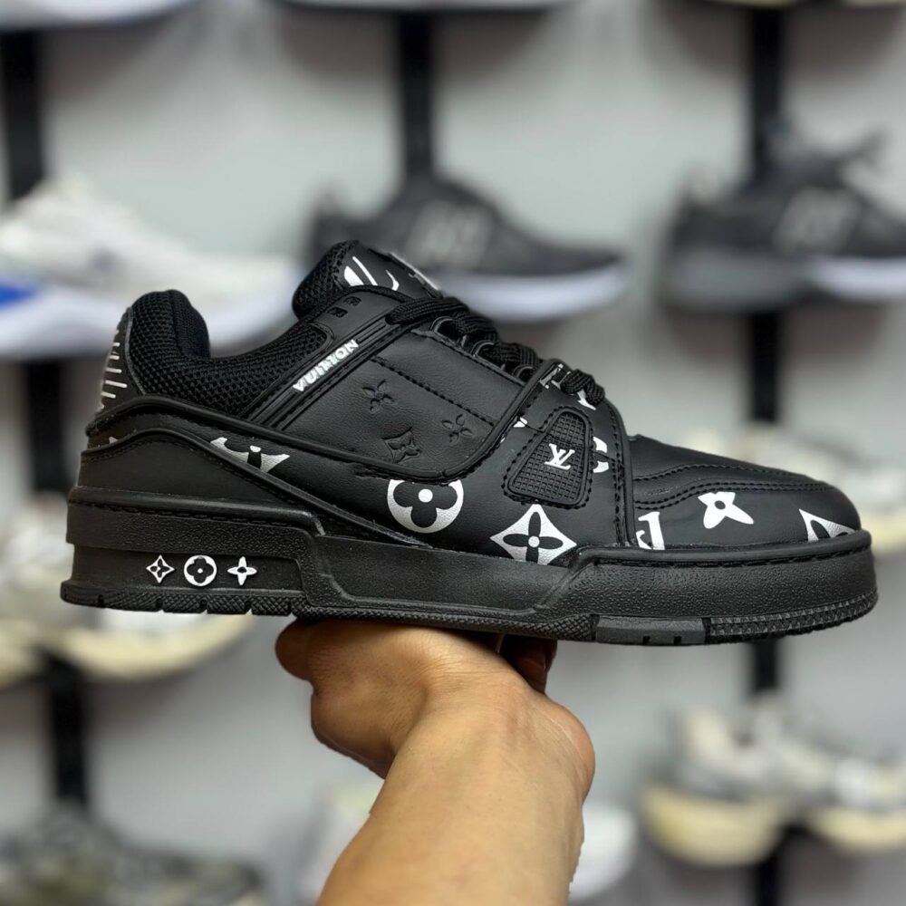 لویی ویتون مشکی مات  (1108)