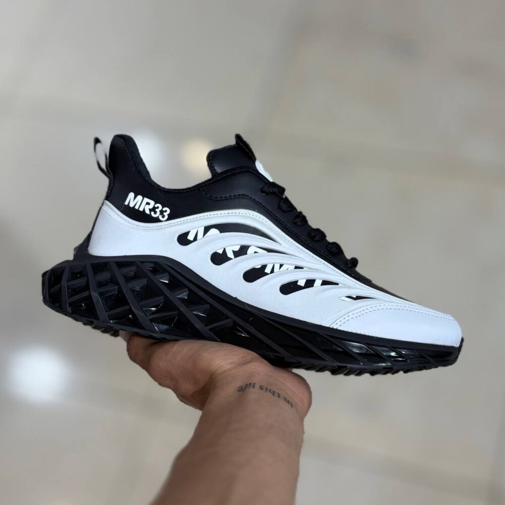 Mr 33 کهکشانی سفید مشکی (1426)