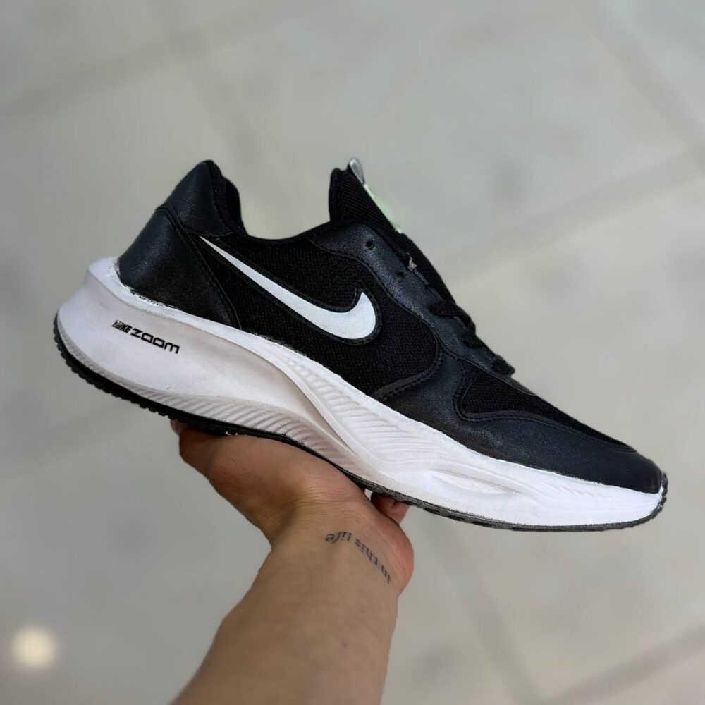 نایک لبخند حراجی مشکی