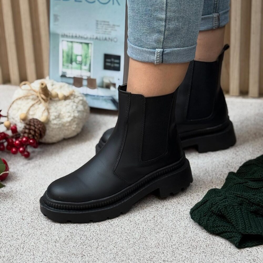 بوت بغل کش مشکی دخترانه