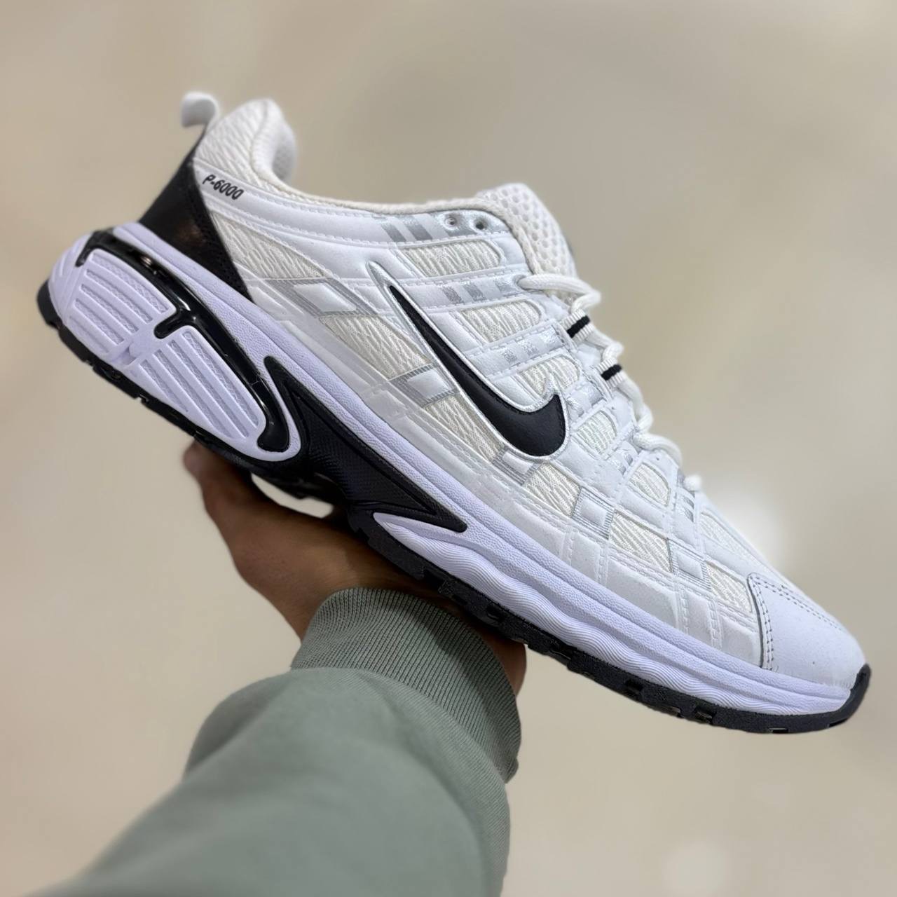 نایک p6000 سفید (1479)