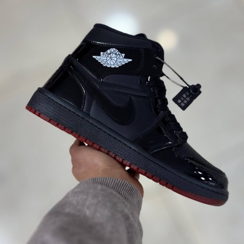 نایک جر‌ن ۱ ساقدار مشکی کف قرمز (1503)